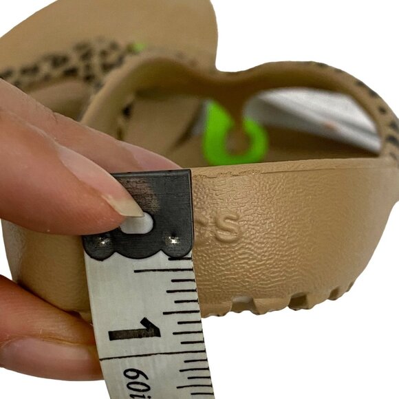 Crocs Kadee II Leopard Flip Flop Thong Sandals Women 6 - Picture 12 of 12